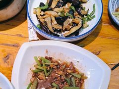 -吃香喝辣·地道衡东菜(南岳大庙店)