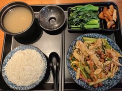 -又鸟pizza海南鸡饭(假日广场店)