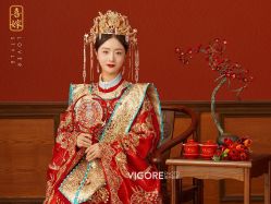 -雪中彩影婚纱摄影·微光艺术中心