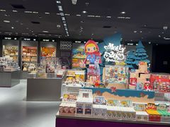 -泡泡玛特POPMART(上海环贸iapm商场店)