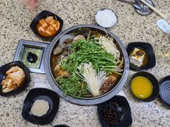 -真利味·脊骨火锅·正宗韩国料理(韩乐坊店)