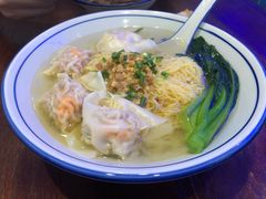 蟹子鲜虾云吞面-左记港食(融科天城店)