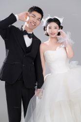 -雪中彩影婚纱摄影·品控旗舰店