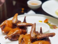 玻璃脆皮乳鸽-皓粤·臻品荟