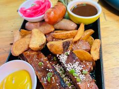 -Famous肥猫墨西哥音乐餐吧(五棵松华熙LIVE店)