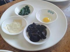 -桥香园过桥米线(国贸店)