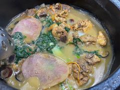 -菌之家·专业纯野生菌火锅·特色炒菌