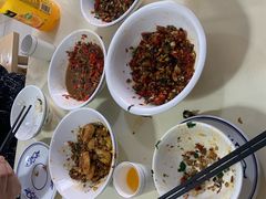 -笨罗卜浏阳菜馆(星沙店)