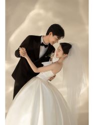 -梵汐婚纱摄影(东方之门店)