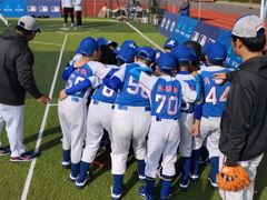 -黄龙魔方运动培训·棒球·橄榄球