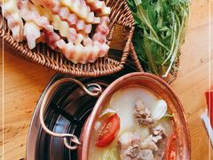 -阿婆情腊排骨火锅(金虹路店)