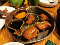 个旧烤猪蹄-云海肴云南菜(正大广场店)