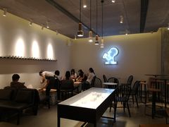 大堂-喜茶(深圳东门1234店)