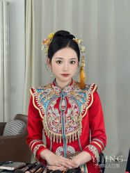 -艺憬婚纱礼服·造型(二七万达店)