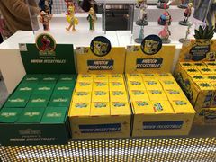 -泡泡玛特POPMART(上海环球港店)