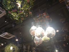 -胡桃里音乐餐厅(陶溪川店)(川湘赣菜·世界百大酒庄直供红酒·音乐表演)