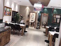 大堂-白氏兄弟烧烤(尹家沟店)