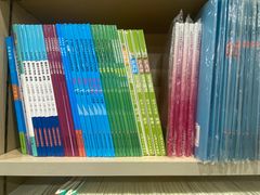 -新华传媒教材书店(中山南二路)