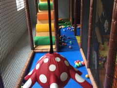 -蒙特利亲子乐园