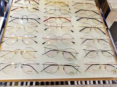 -潘多拉眼镜·蔡司依视路明月(潘家园店)