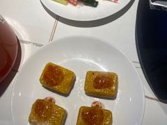 -阿瓦山寨·湘菜现炒·剁椒鱼头王(咸阳总店)