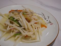 芦苇根炒肉丝-梦缘水乡·湖景餐厅