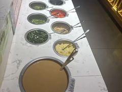 -刘一锅筋头巴脑(千峰路店)