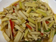 -天乐农家鱼头王(天目湖店)