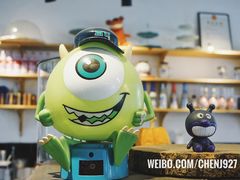 -怪兽咖啡 Monster Cafe