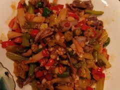 酸辣鸡胗-小六汤包(万和城店)