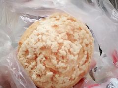 爆浆脆皮泡芙-昆明冠生园·蛋糕·面包(南强街店)