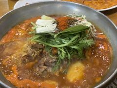 -喇喇排骨火锅·传统韩式脊骨汤(望京西园总店)