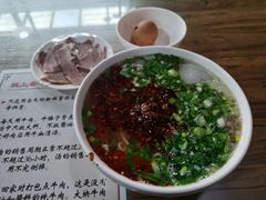 -陇上全荟兰州传统牛肉面(延吉路店)