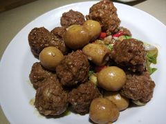 肉丸烧鸽蛋-小柴米·传统江西菜(八一广场店)