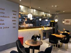 -POKEE VIA&Brunch·维娅(重庆来福士店)