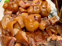 -乔家小院•非遗驴肉•青岛菜(滨河路店)