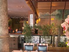 -八府香鸭·啫啫煲(华山路店)