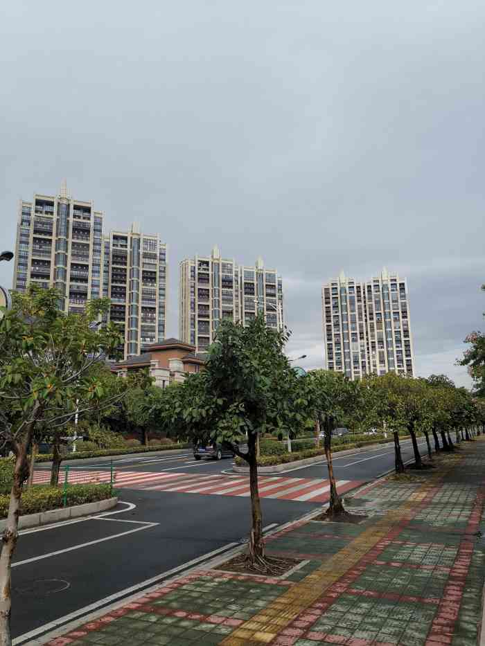 汇龙湾-"揭阳汇龙湾极简家具 入场初效果.诚."-大众点评移动版