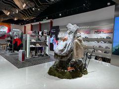 -SALOMON萨洛蒙(北京王府中环店)