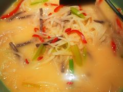 萝卜芹菜牛肉丝-洞庭鱼香(万科店)