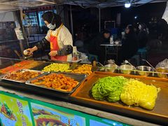 -正宁路小吃夜市