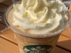 -星巴克(杭州湖滨银泰E区店)