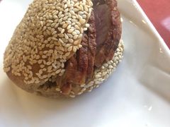 牛肉芝麻饼-北京小肠陈饭庄(方庄店)