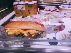 青酱鸡肉帕尼尼-巴黎贝甜(大宁国际商业广场店)