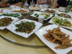 -潮隆牛肉美食城(莲花路店)