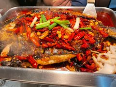 -鸣记脆皮烤鱼(岐山路店)