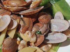 -荣基四海一家·家常菜·海鲜大排档(新安店)