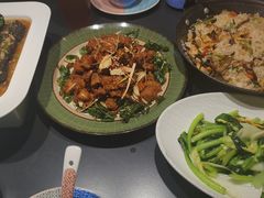 -桥边小楼·手工云南菜·古城观景小楼