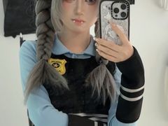 -米游妙妙屋cosplay换装自拍摄影体验馆