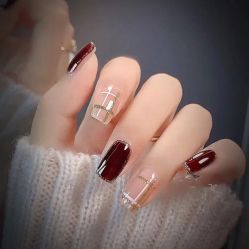 -悦指间美甲美睫